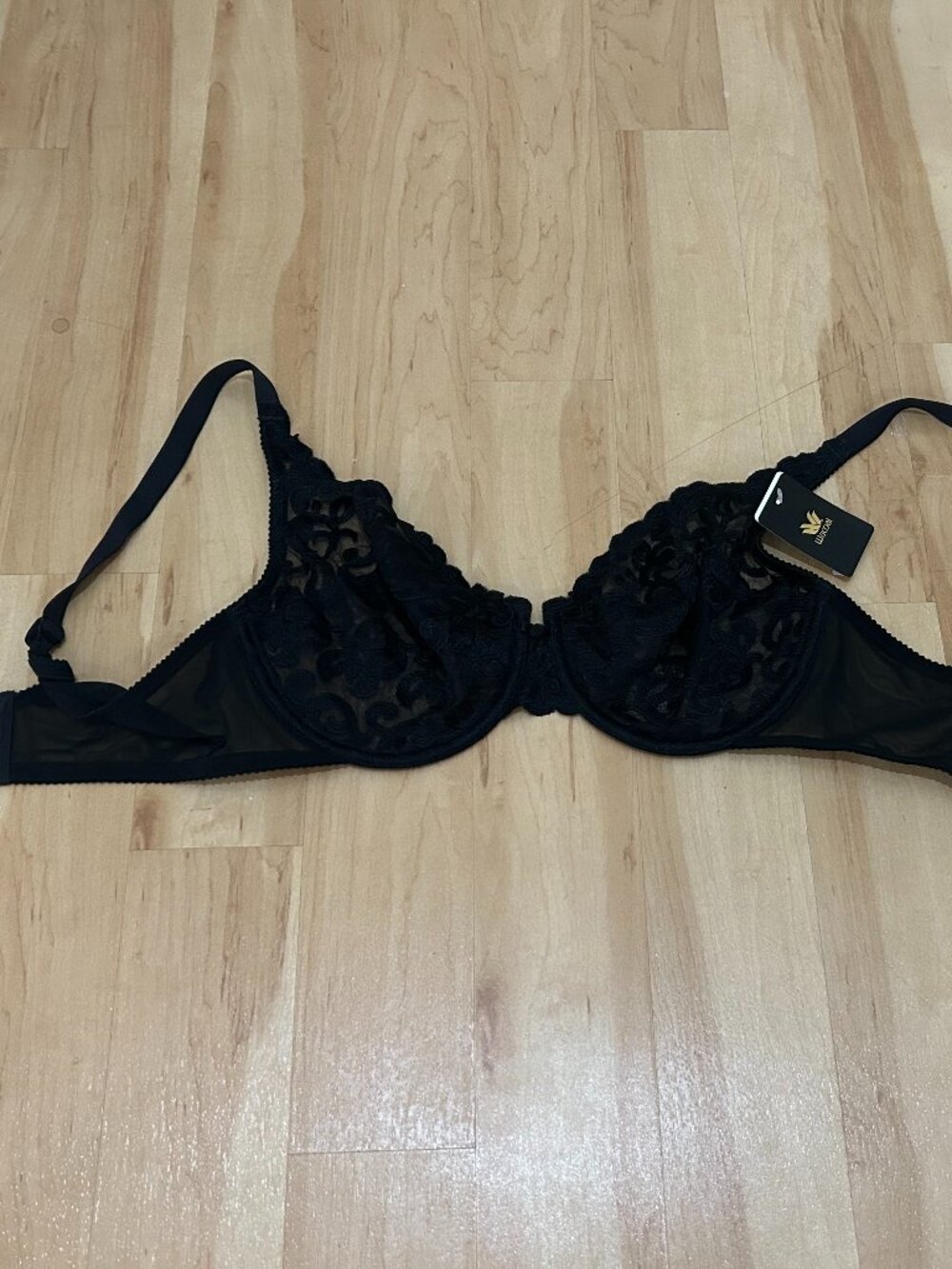 Wacoal Lace Trim Sheer Bra - 36DD Black - NWT